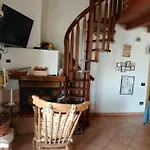 Casa Degli Ulivi * Tolentino